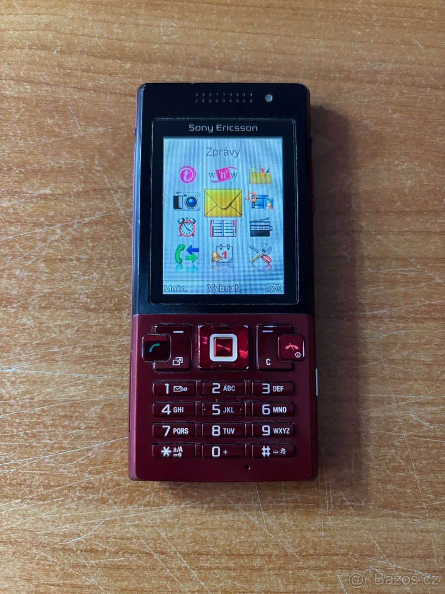 Sony Ericsson T700 - 2