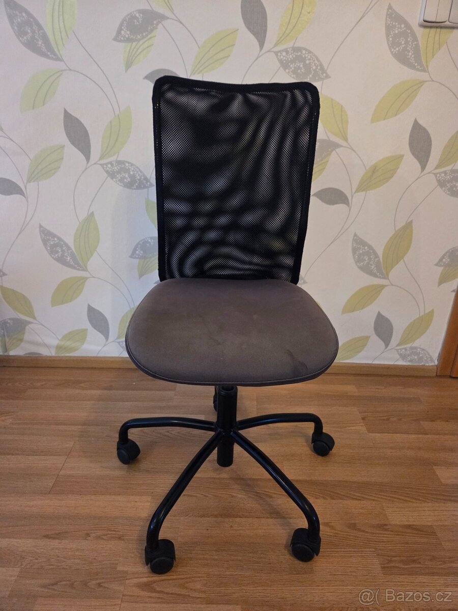 Kancelářská židle čená - 2