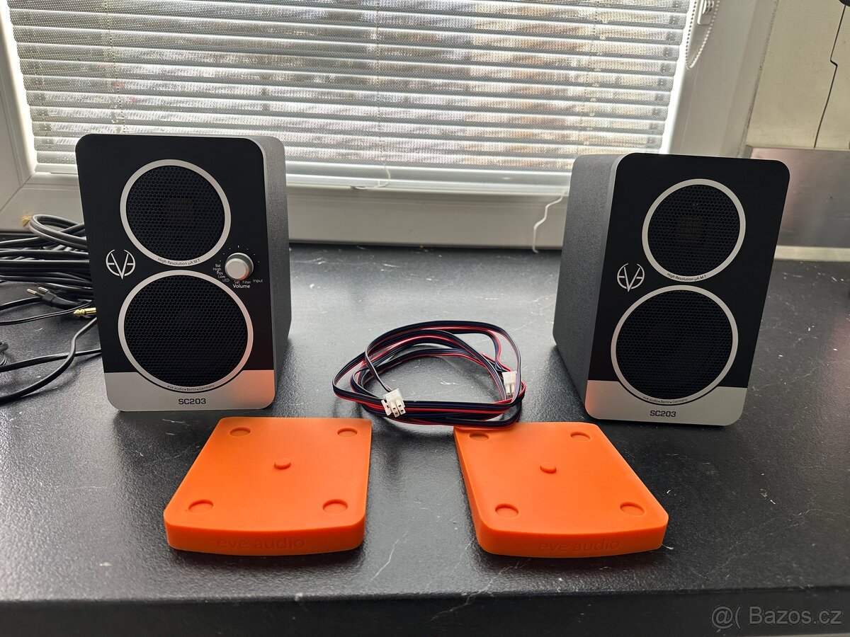 Studiové monitory EVE audio SC203 - 2