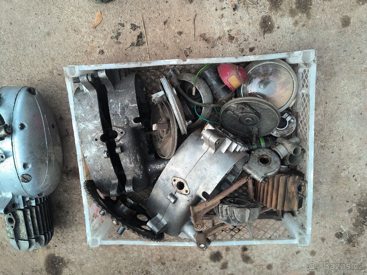 Jawa 555 pionýr + díly - 2