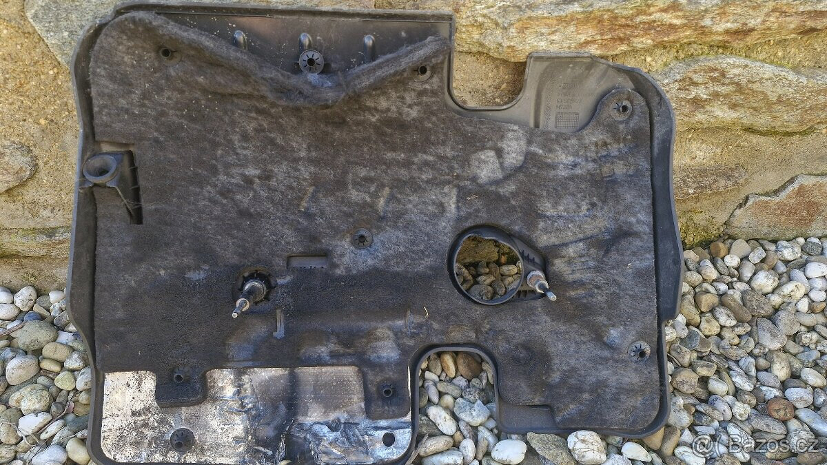 Kryt motoru FORD C-MAX 2006 - 2