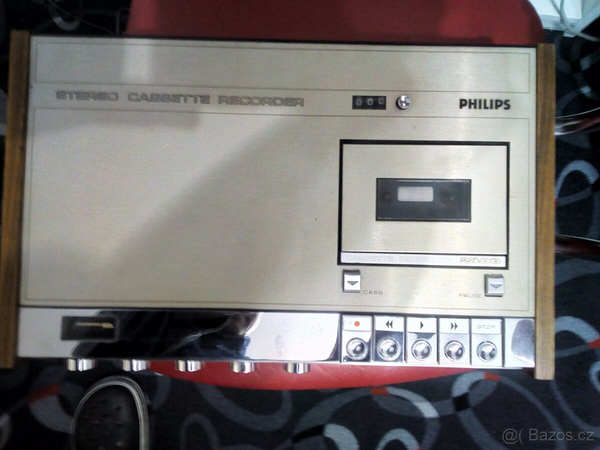Philips cassette recorder 2400 - 2