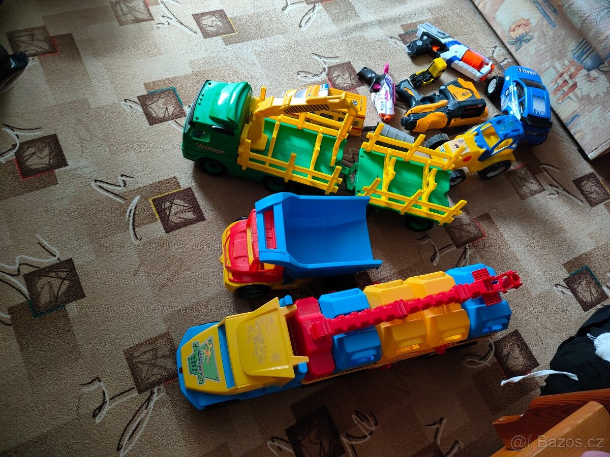 Směs hraček - 2