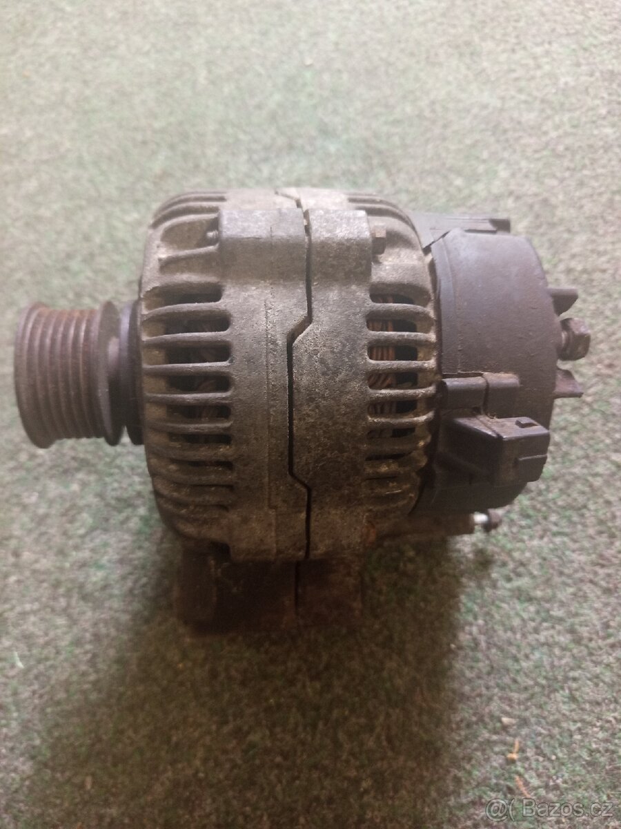 Alternátor BOSCH - 2