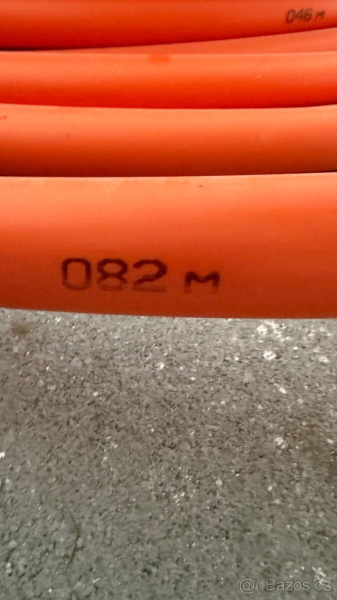 Chránička optického kabelu HDPE bezhalogenová pr. 40 mm, 750 - 2