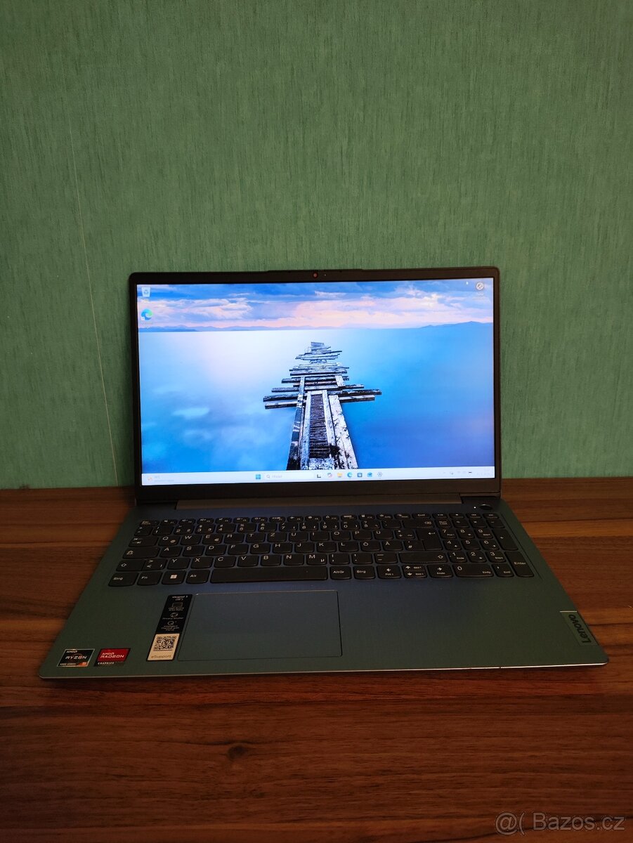 Lenovo IdeaPad 3 15 | Ryzen 5 • 20GB • 256GB SSD - 2