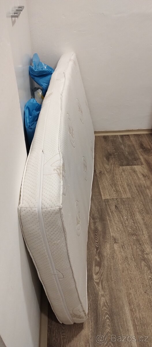 Postel 170x80 matrace + rošt - 2
