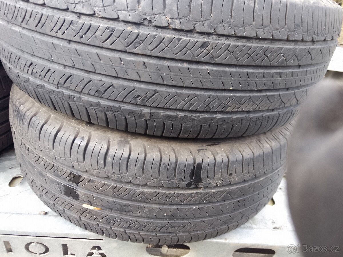 Letní pneu SUV 235/65/17 Nokian+ Michelin 2+2 - 2