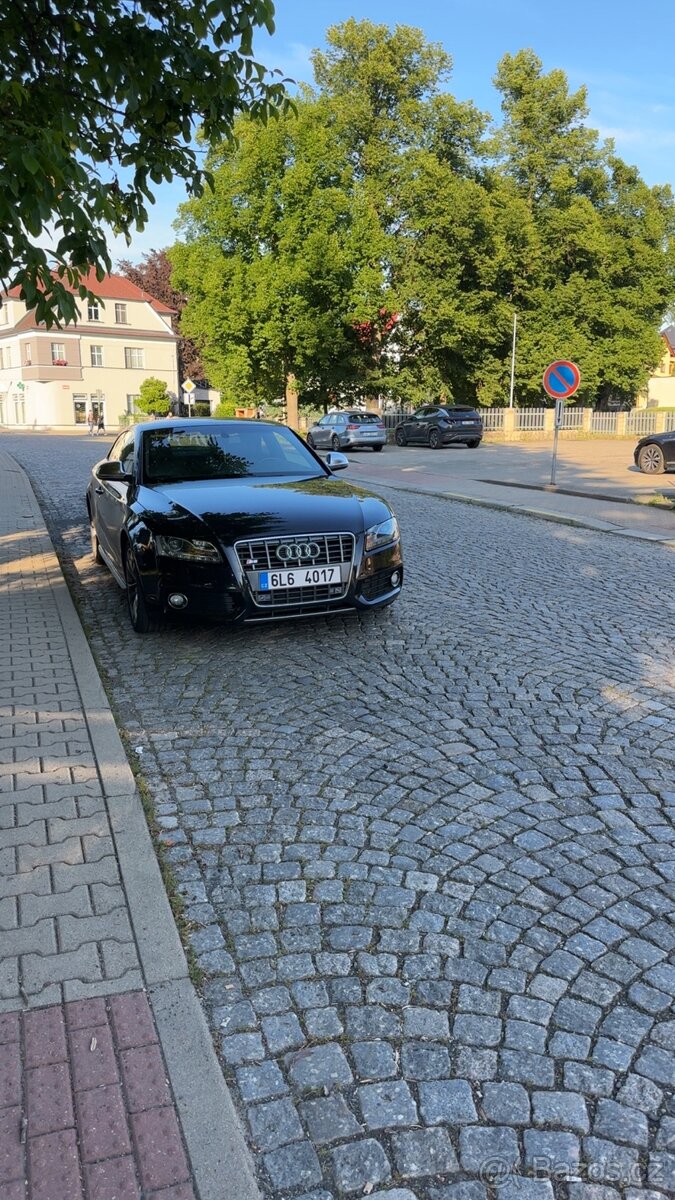 Prodám Audi A5- S-line 1.8 TFSI - 2