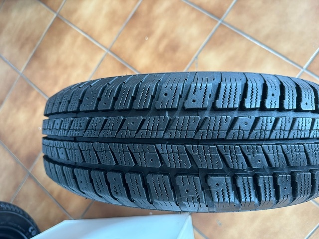 Prodám Pneu BARUM POLARIS 165/70 R1 - 2