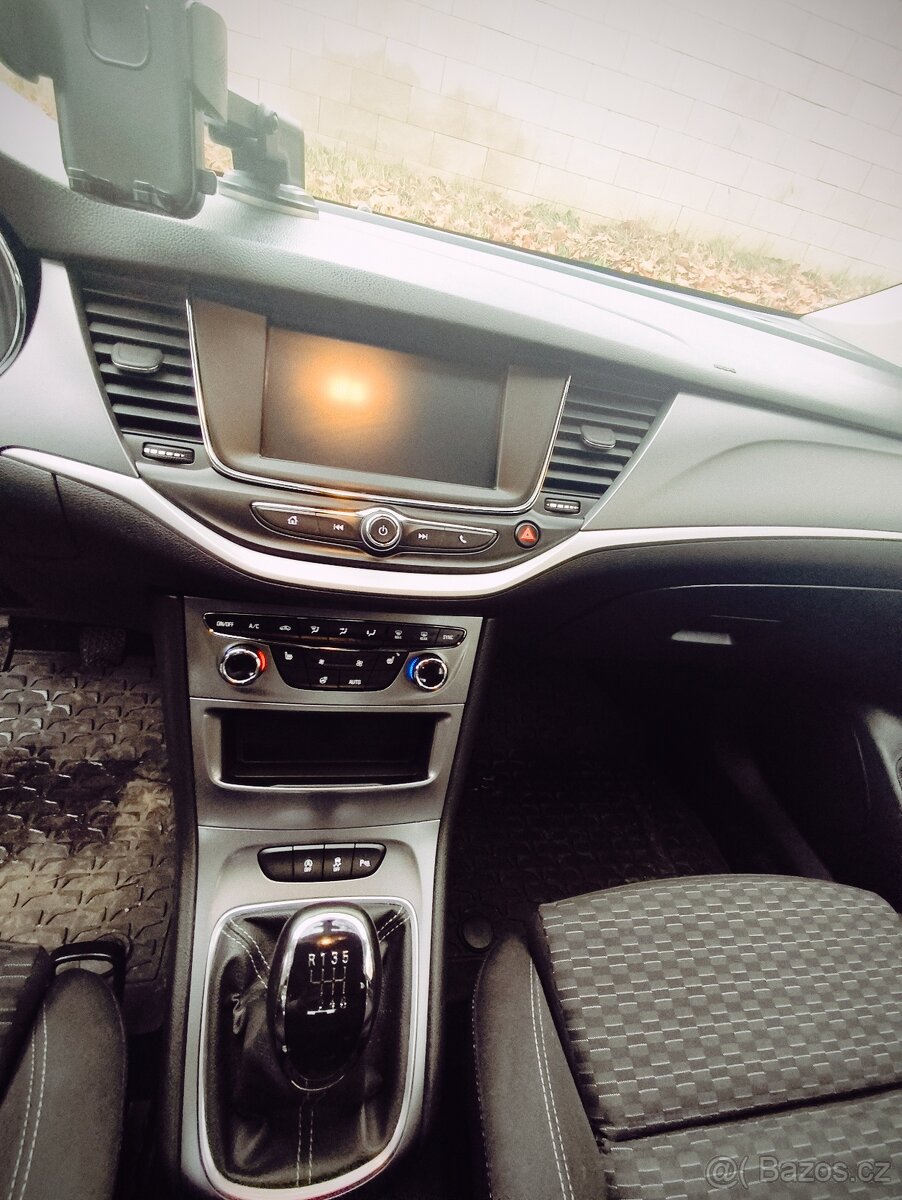 Opel astra K ST 2019 - 2