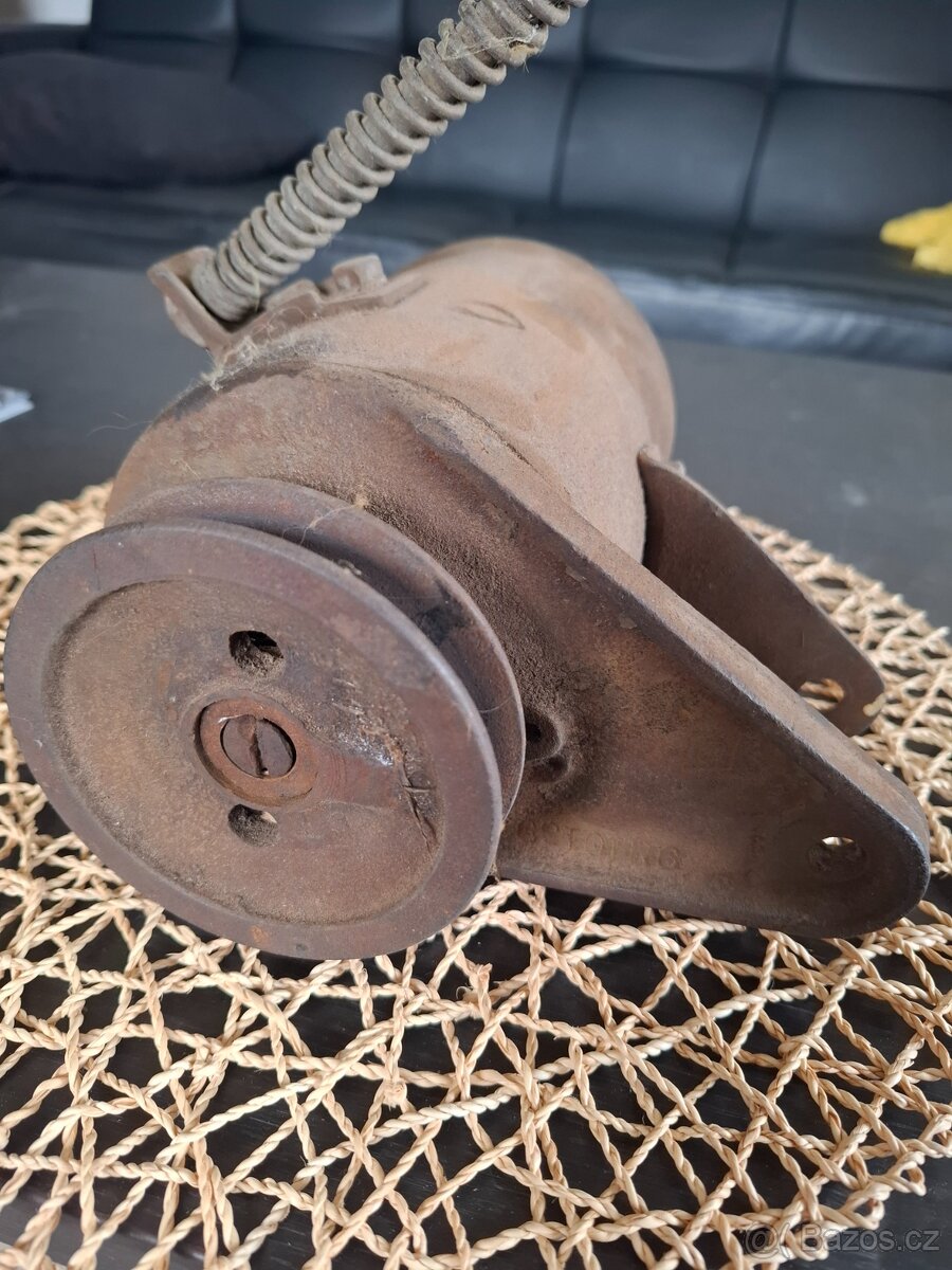 Dynamo Ford - 2