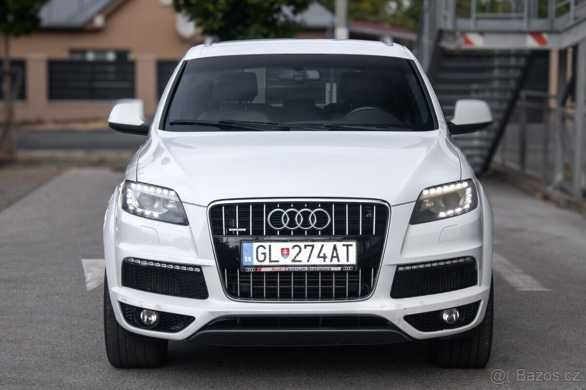Audi Q7 3.0 TDI S-Line / 7 miest / 180kW / A8 / 2014 - 2