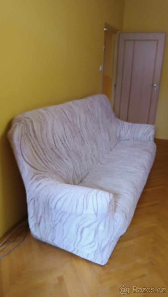 Gauč - 2