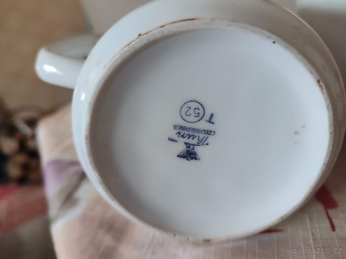 Porcelánové konvičky - 2