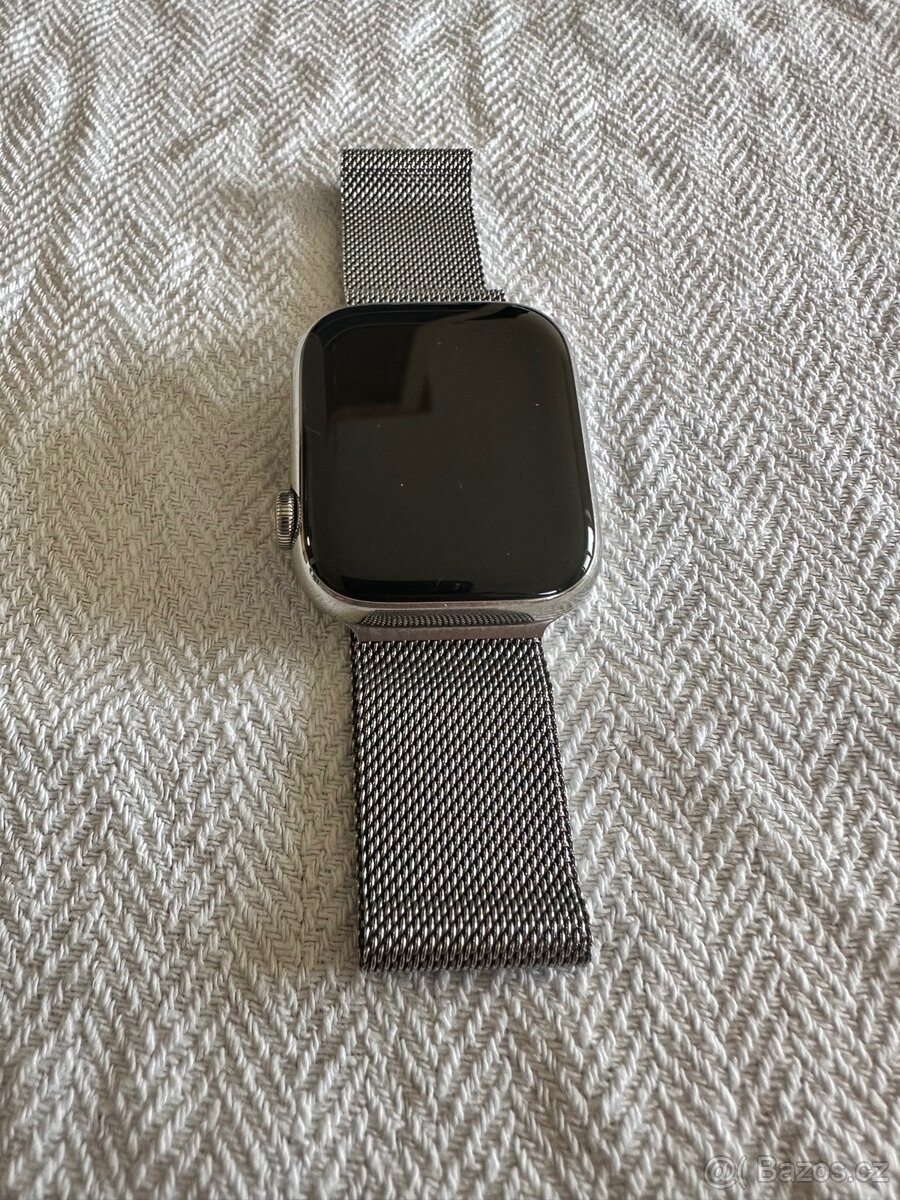 Apple Watch Series 8 - 2