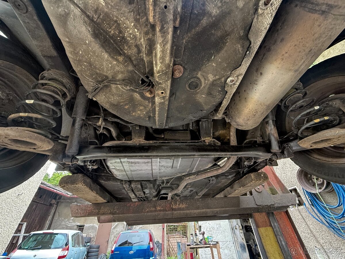 https://auto.bazos.cz/inzerat/225170602/hyundai-i20-12-57kw- - 2