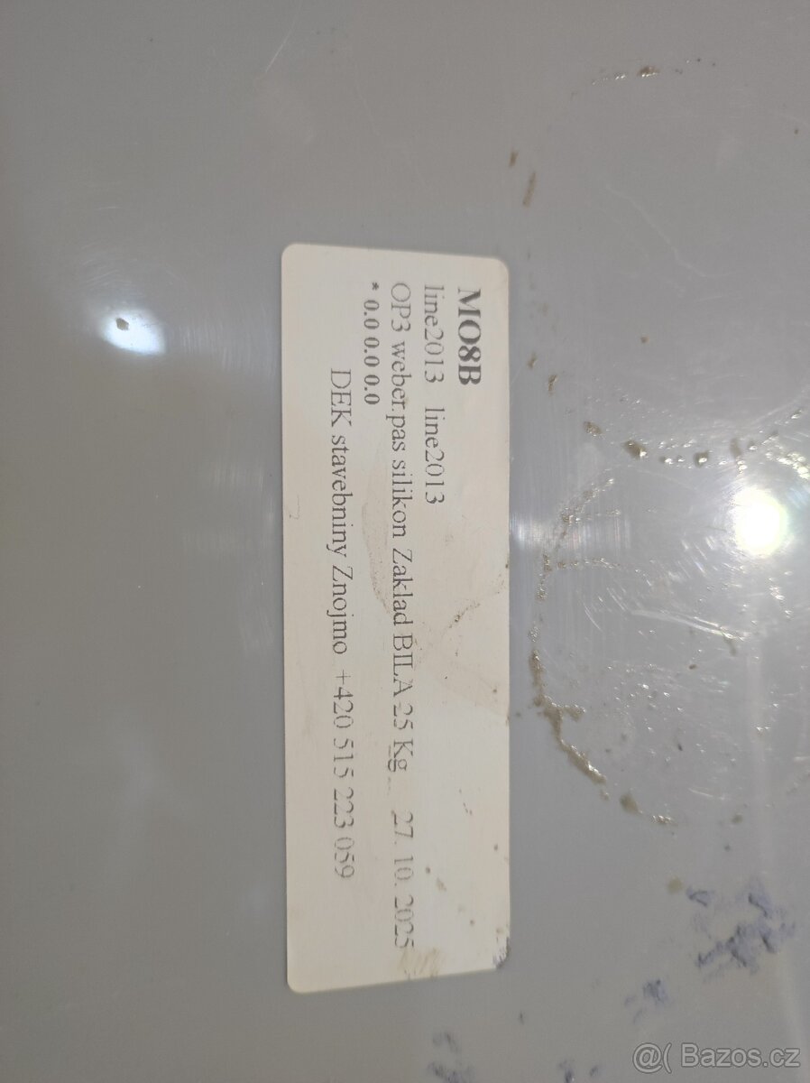 Fasádní barva. MO8B - 2