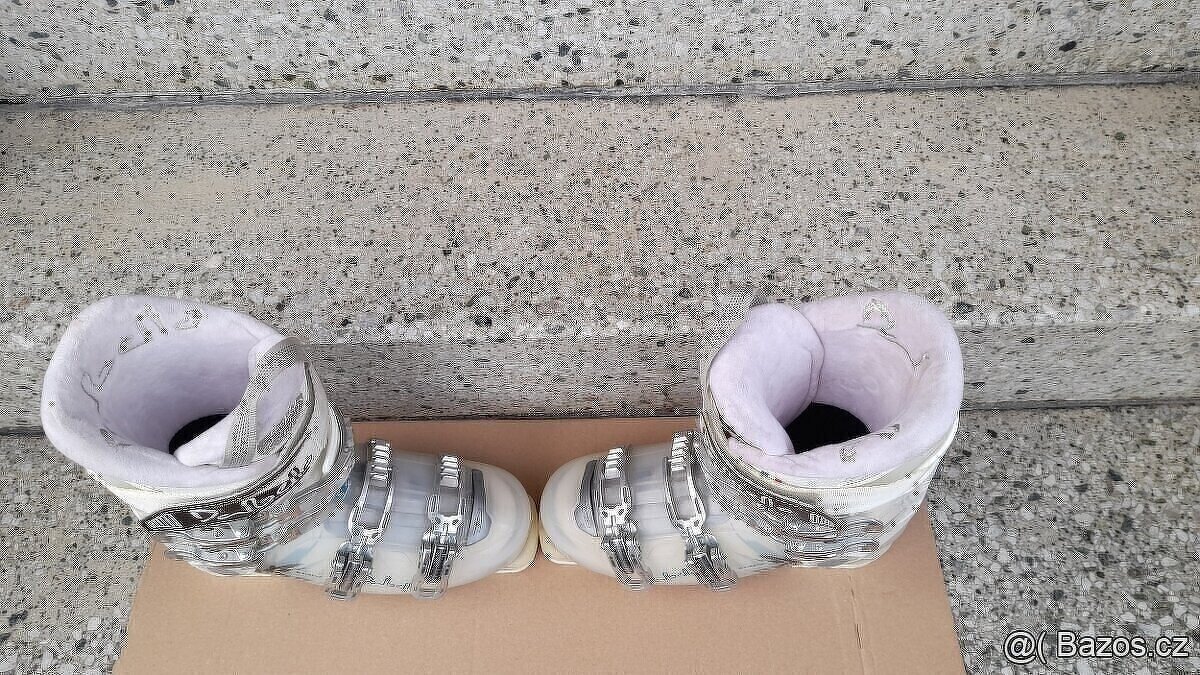 Kvalitní lyžáky Dalbello vel.41 - 2