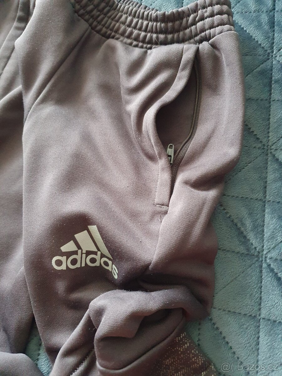 Tepláky Adidas vel 128 - 2