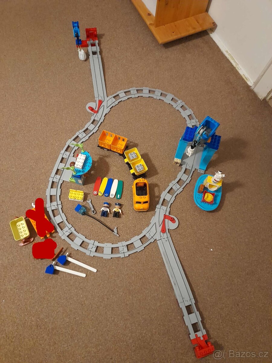 DUPLO Nákladní vlak, parní vlak, závodní auta a drobky - 2