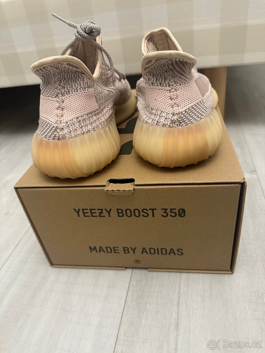Yeezy Boost 350 V2 Synth reflective 44 - 2