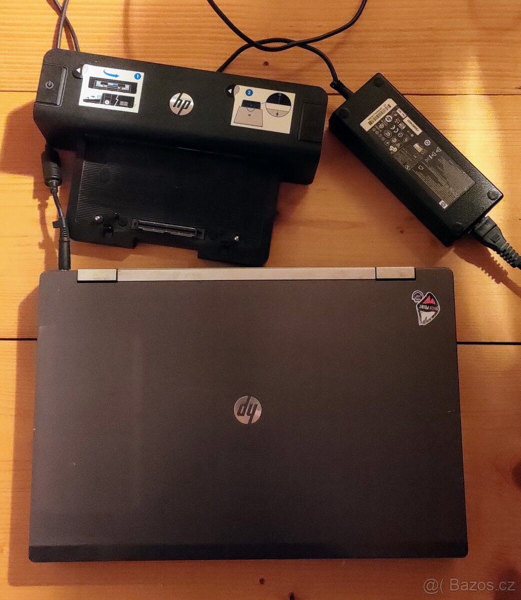 HP EliteBook 8560w + dokovací stanice + 2x adaptér - 2