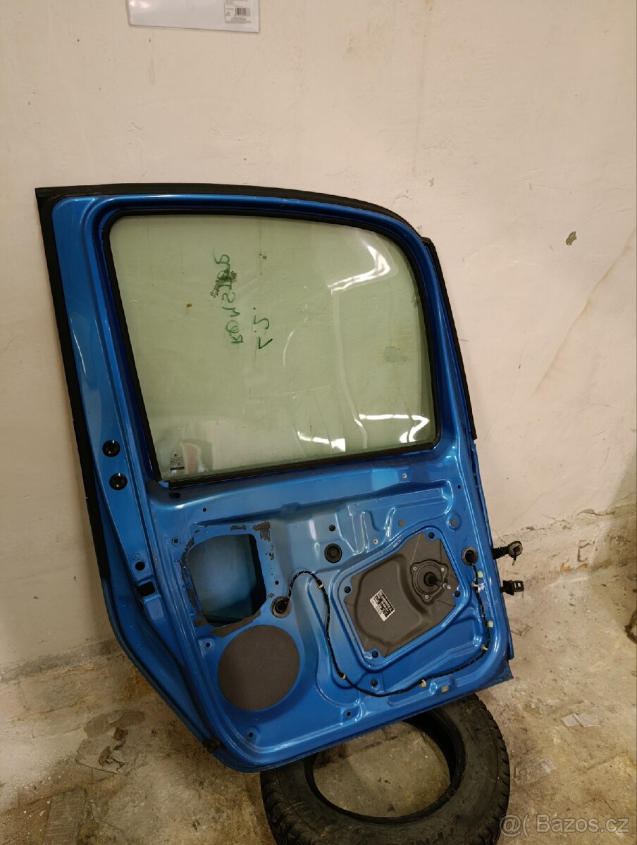 Škoda Roomster levé zadní dveře modrá - 2