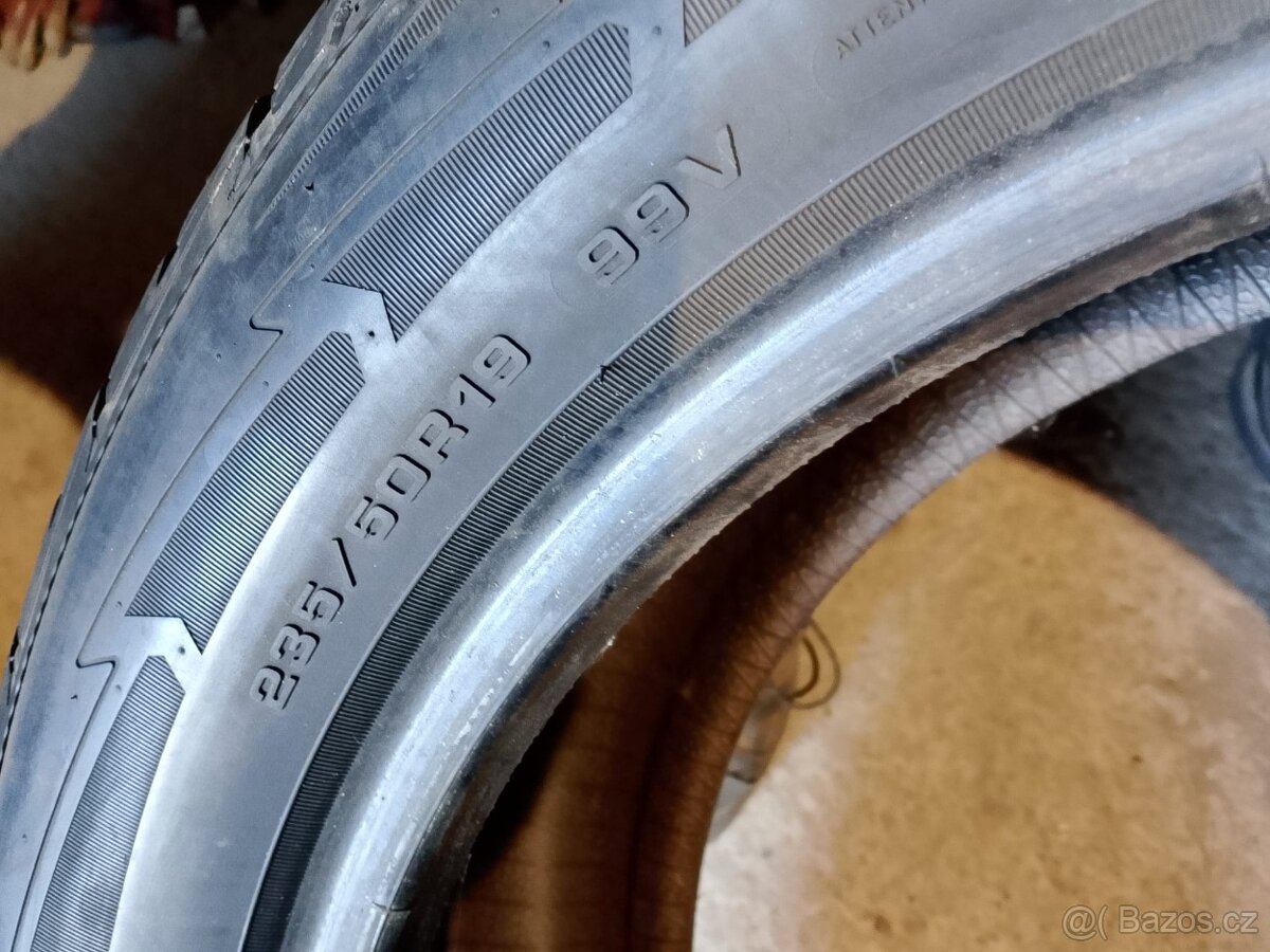 235/50/19 99v Goodyear - zimní pneu 2ks - 2