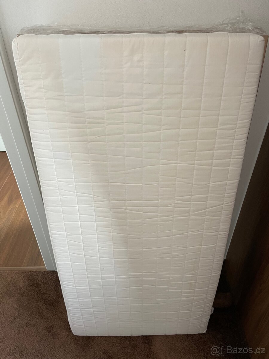 Dětská dřevěná postýlka IKEA+matrace+povlečení - 2