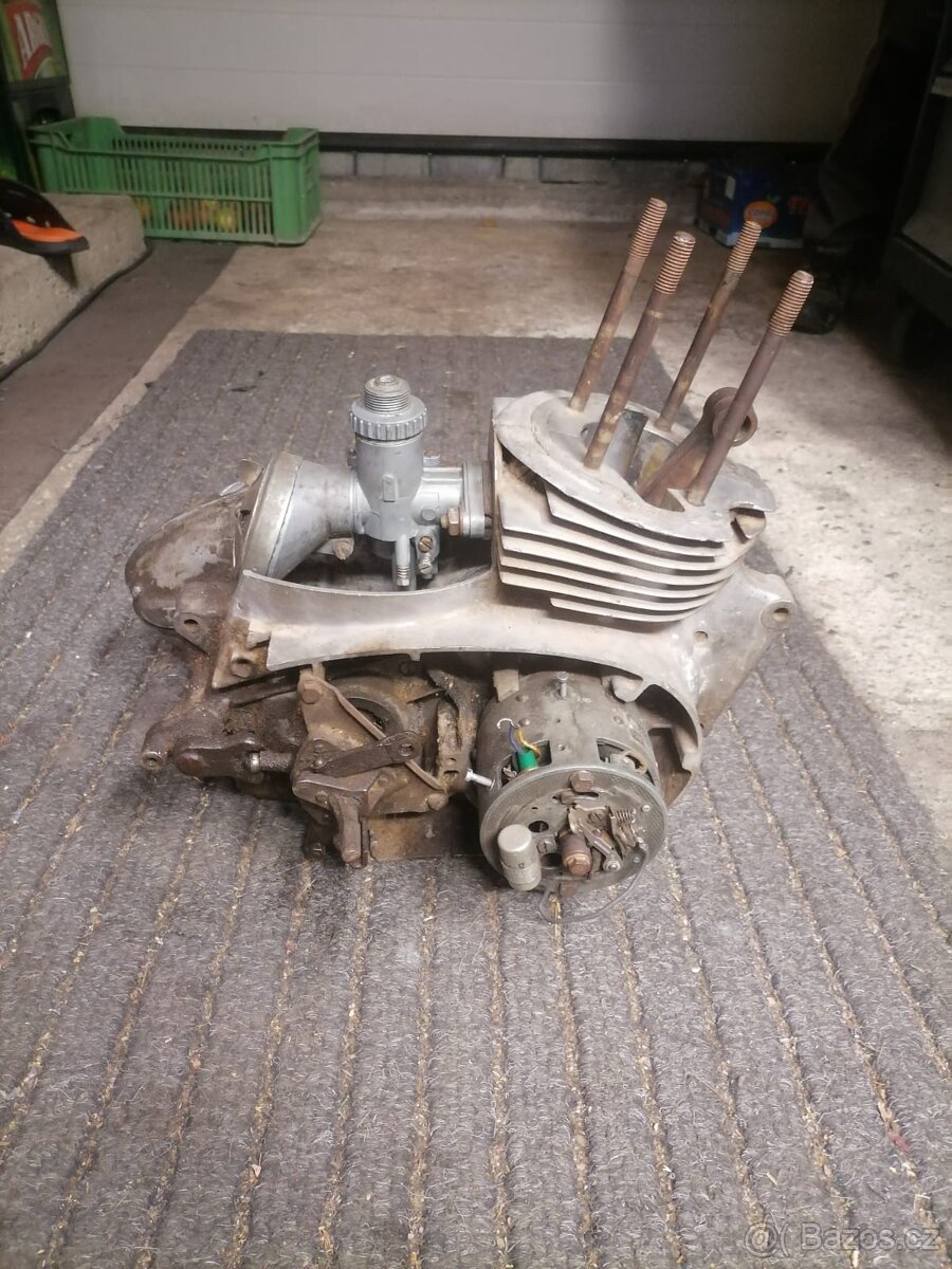 Motor Jawa 250 353 - 2