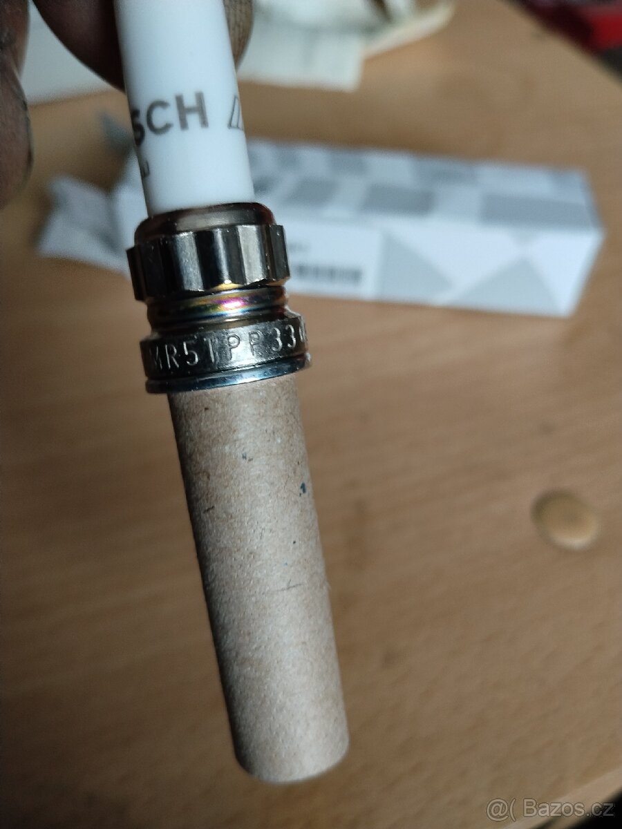 Zapalovací svíčka BMW X5 M/X6M - 2