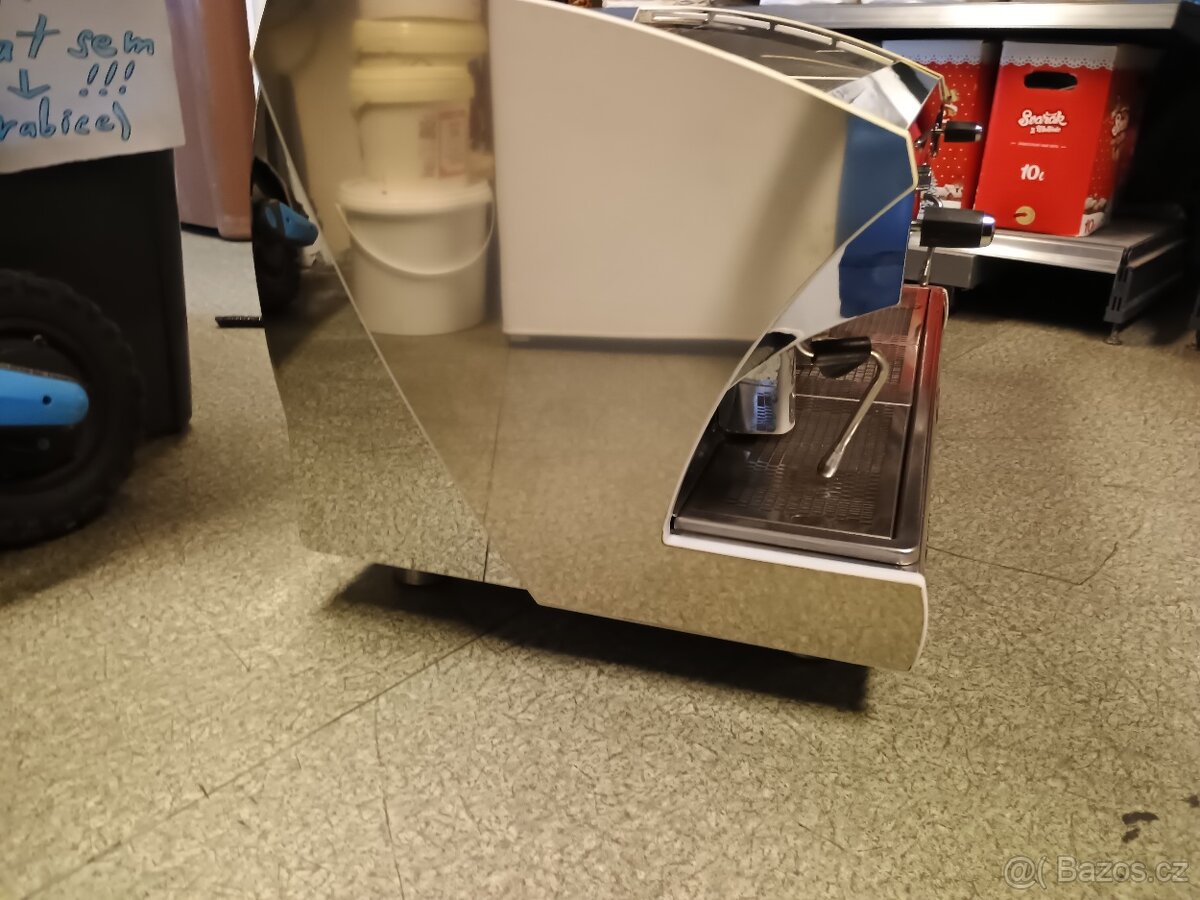 prodam kavovar vega polaris - 2