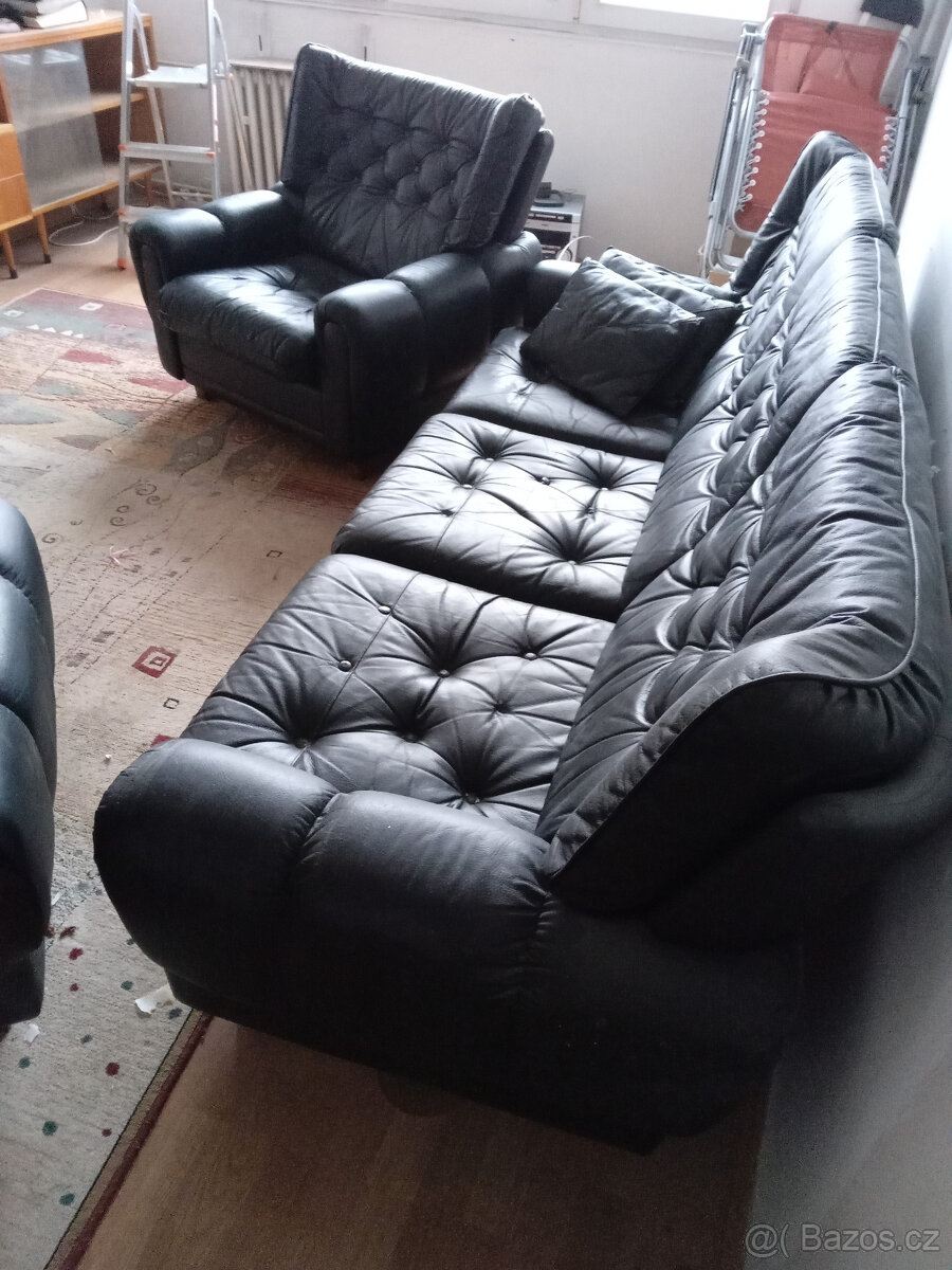 kožená černá sedačka - 2