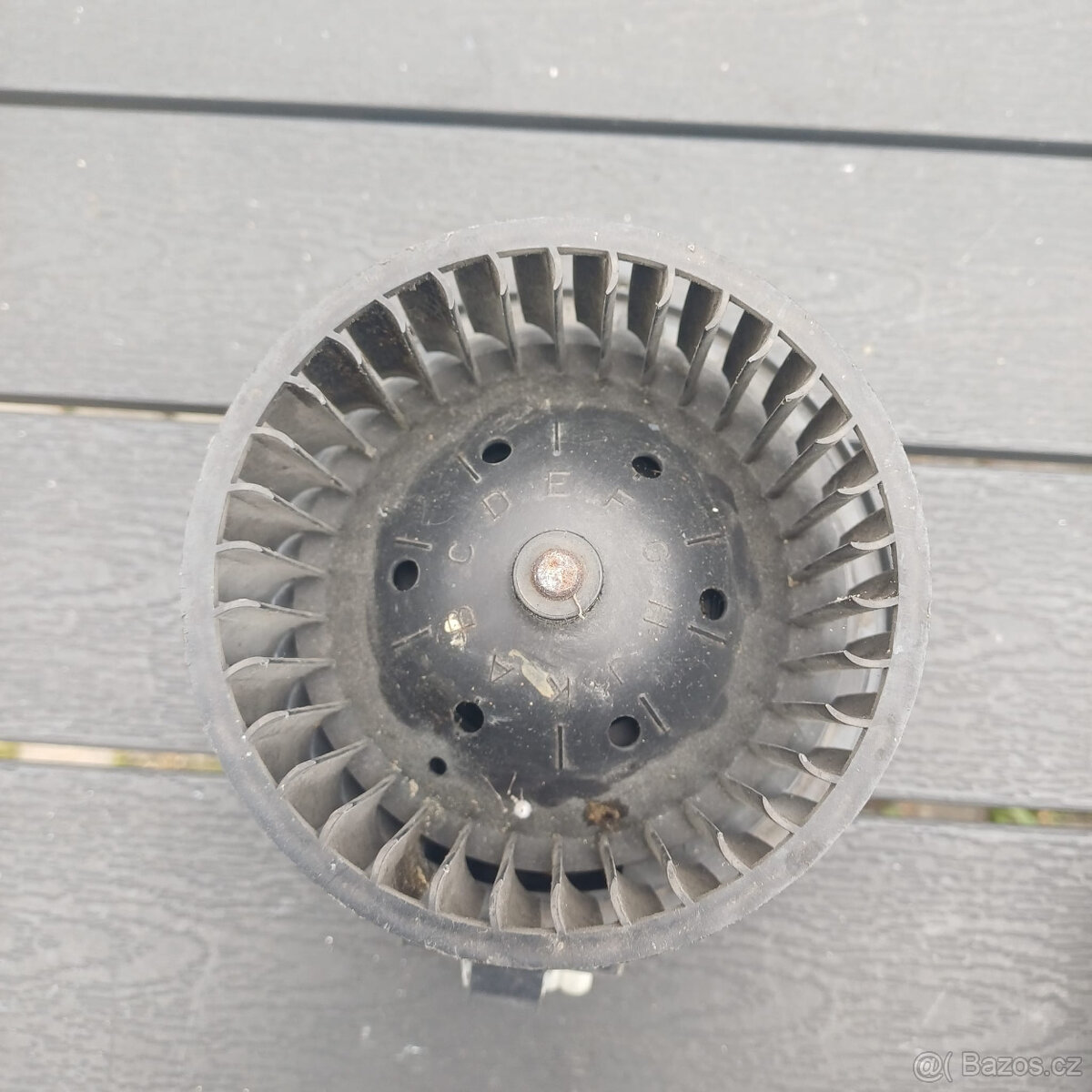 Díl VW golf 2 ventilátor topení - 2