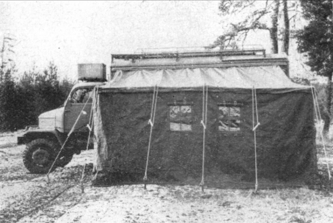 Praga v3s stanový přístřešek - 2