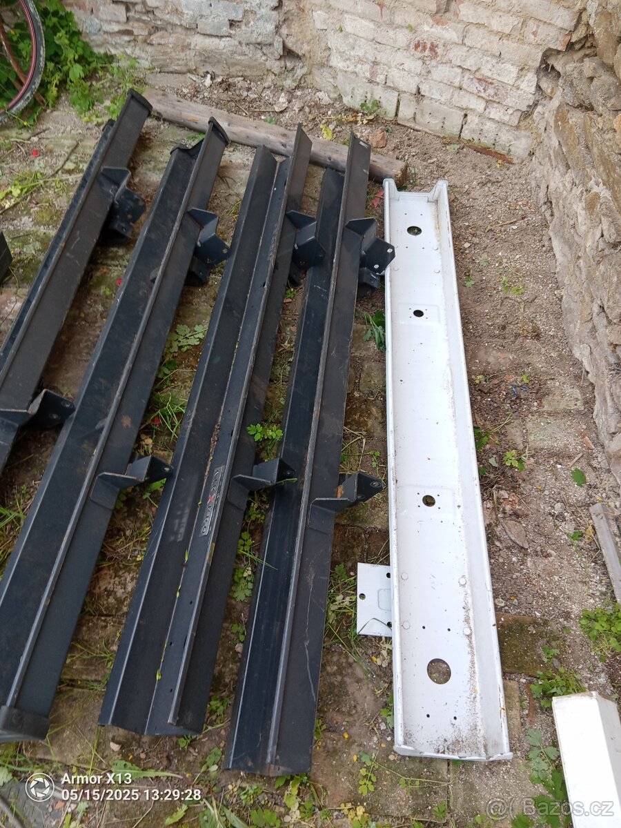 Zadní nárazník různé druhy - 2