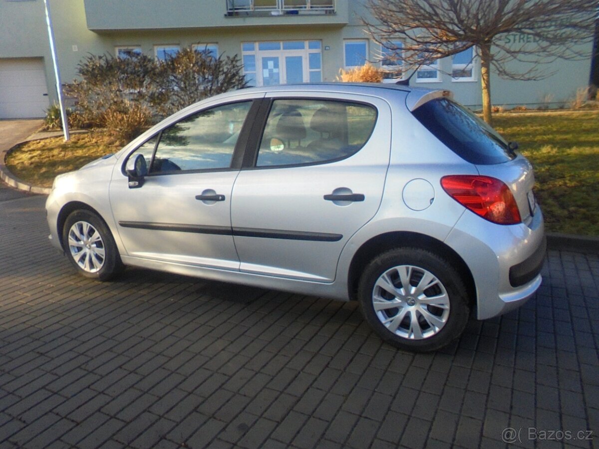 PEUGEOT 207 - 2