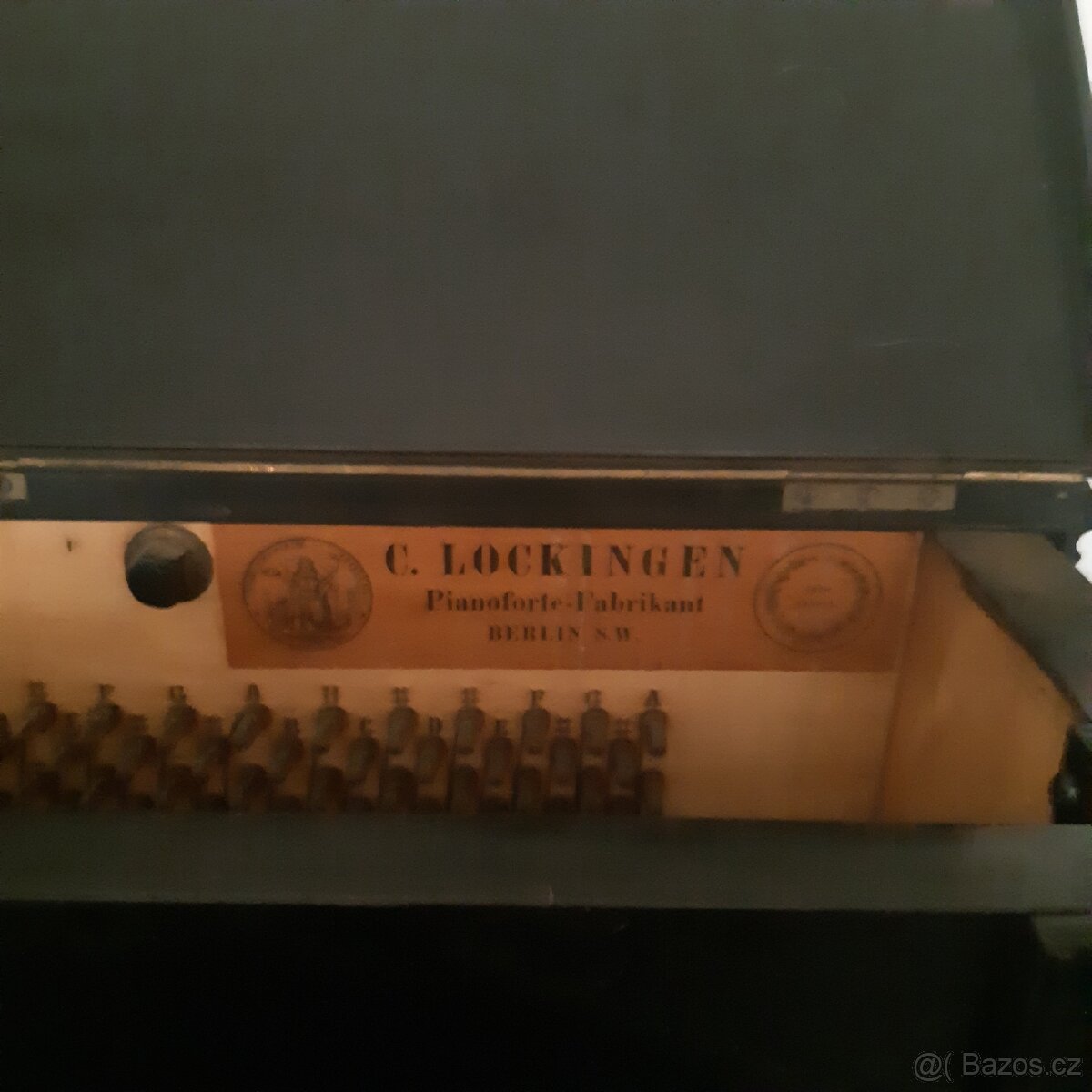 Prodám piano po babičce, - 2