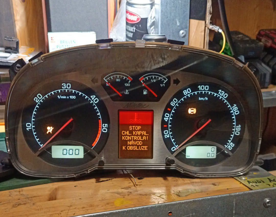 Přesvícení budíku, výměna maxidotl, diagnostika. - 2