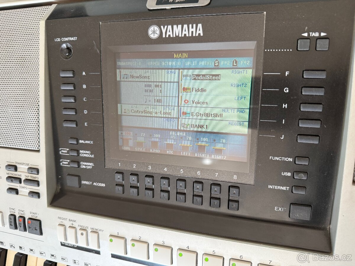Yamaha PSR-S900 - 2