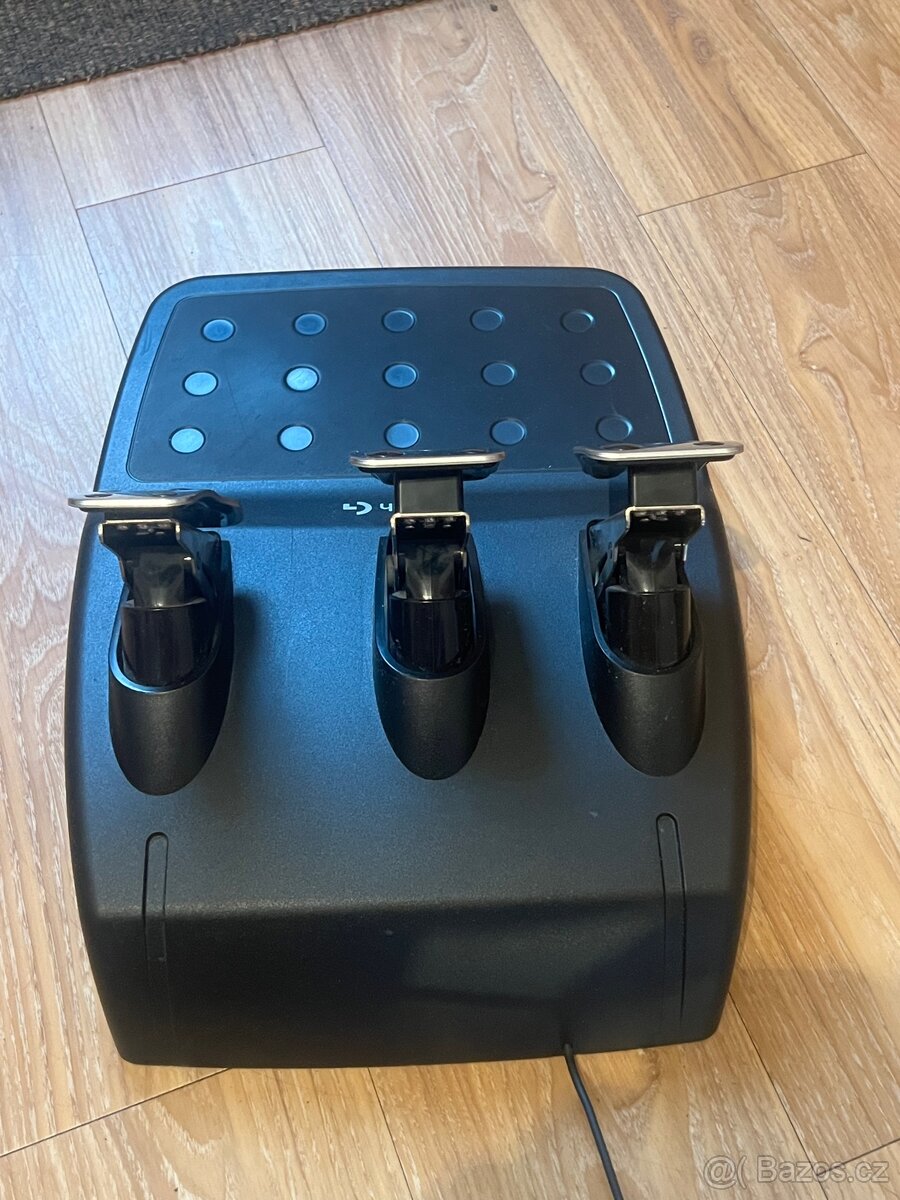 Prodám Logitech G29 (volant + pedály) - 2