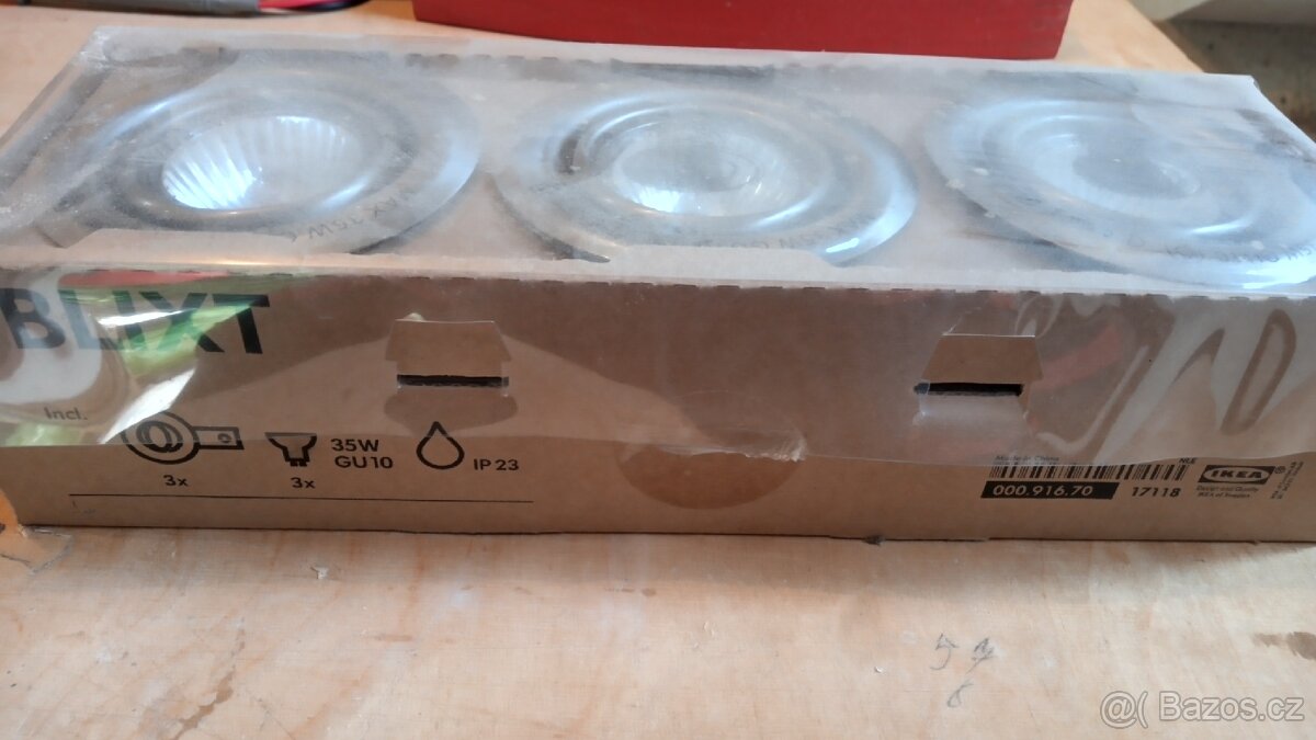 Nová bodová svítidla včetně halogenových žárovek - 2