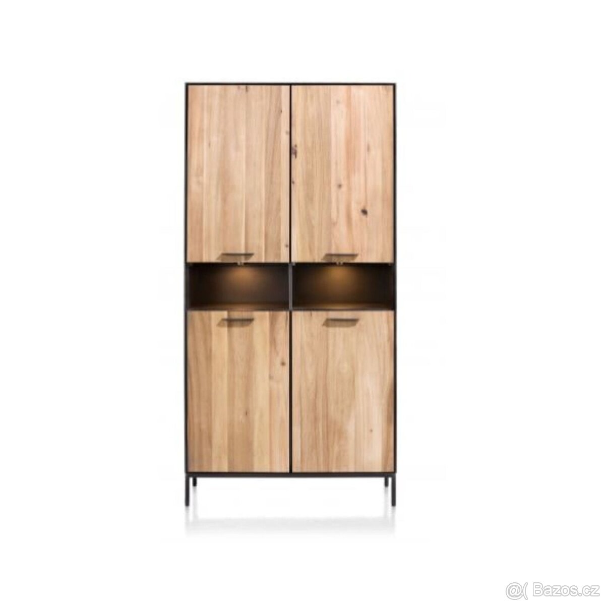 Dřevěná vitrína LUGAL – přírodní elegance - 2