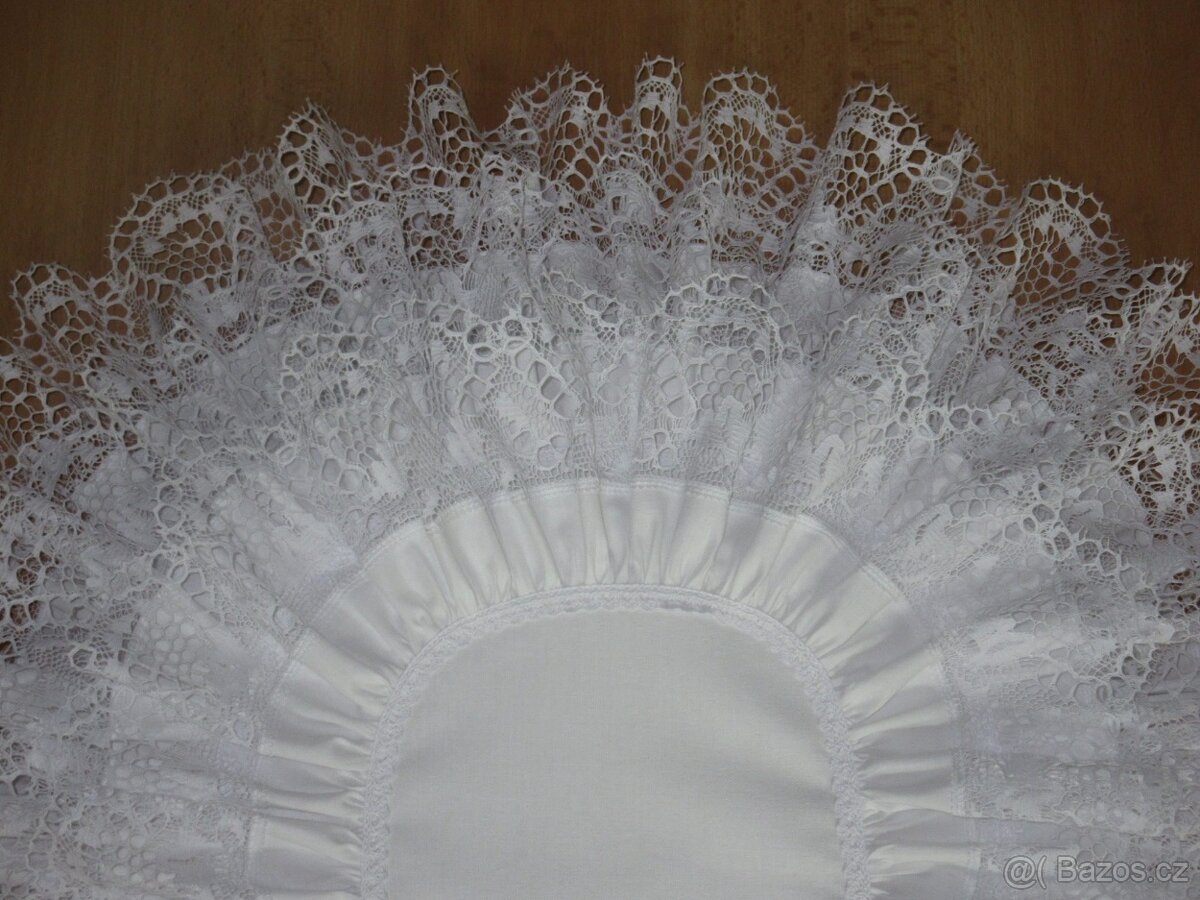 Klasická retro zavinovačka paličkovaná krajka - 2