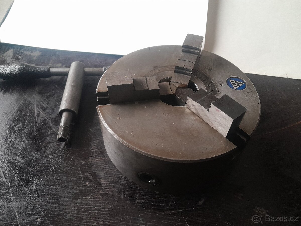 Univerzální sklíčidlo 200/3 TOS + klička - 2