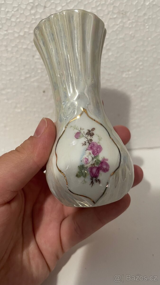 Vázička (2) - 2