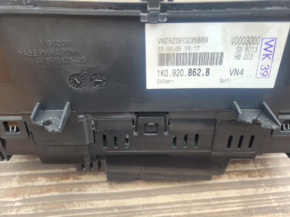 Budíky VW Golf V - 2