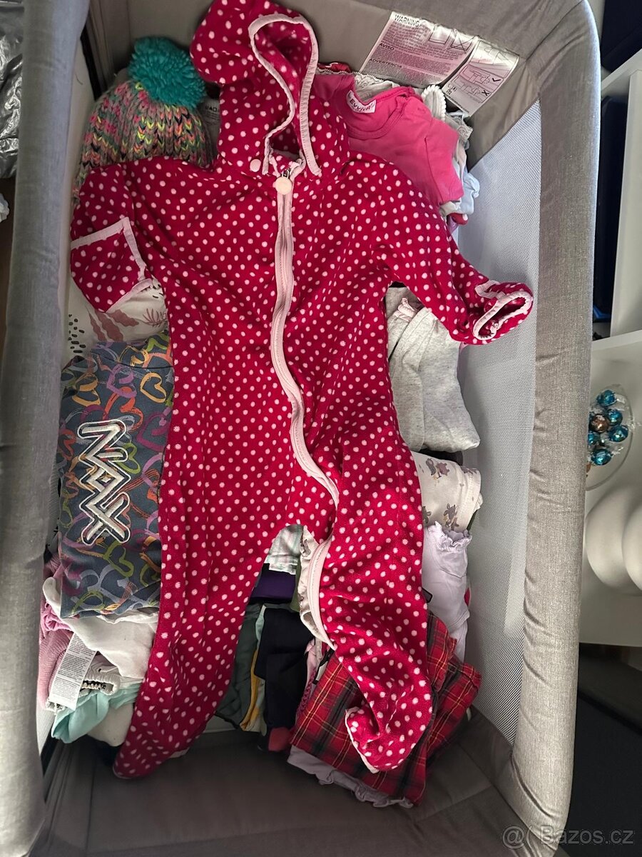 Mix oblečení pro holčičku - 2