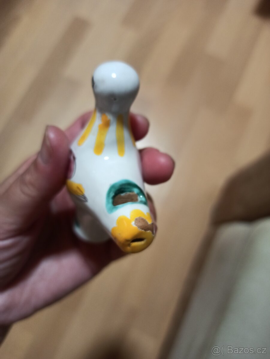 Prodám keramickou píšťalku ptáčka retro - 2